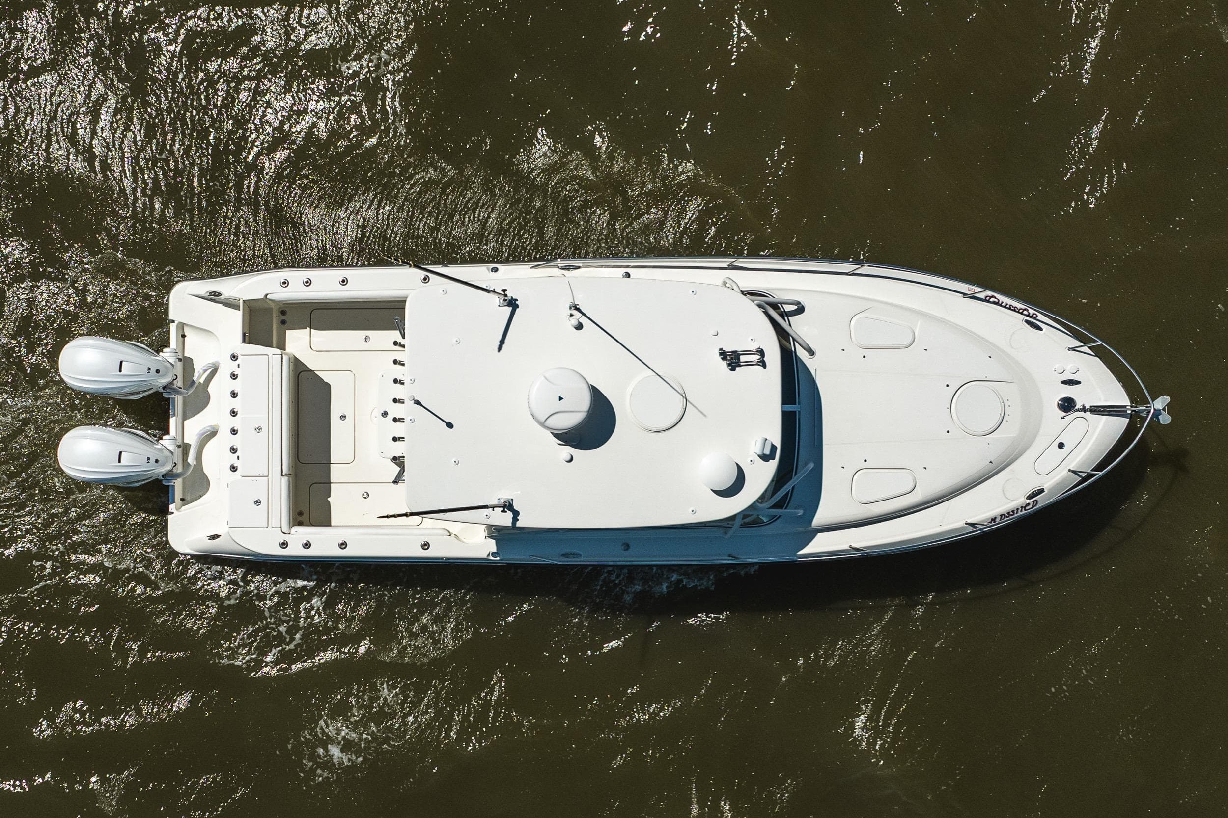 Aerial view of 2008 Hydrosport 3500 VX boat on water.