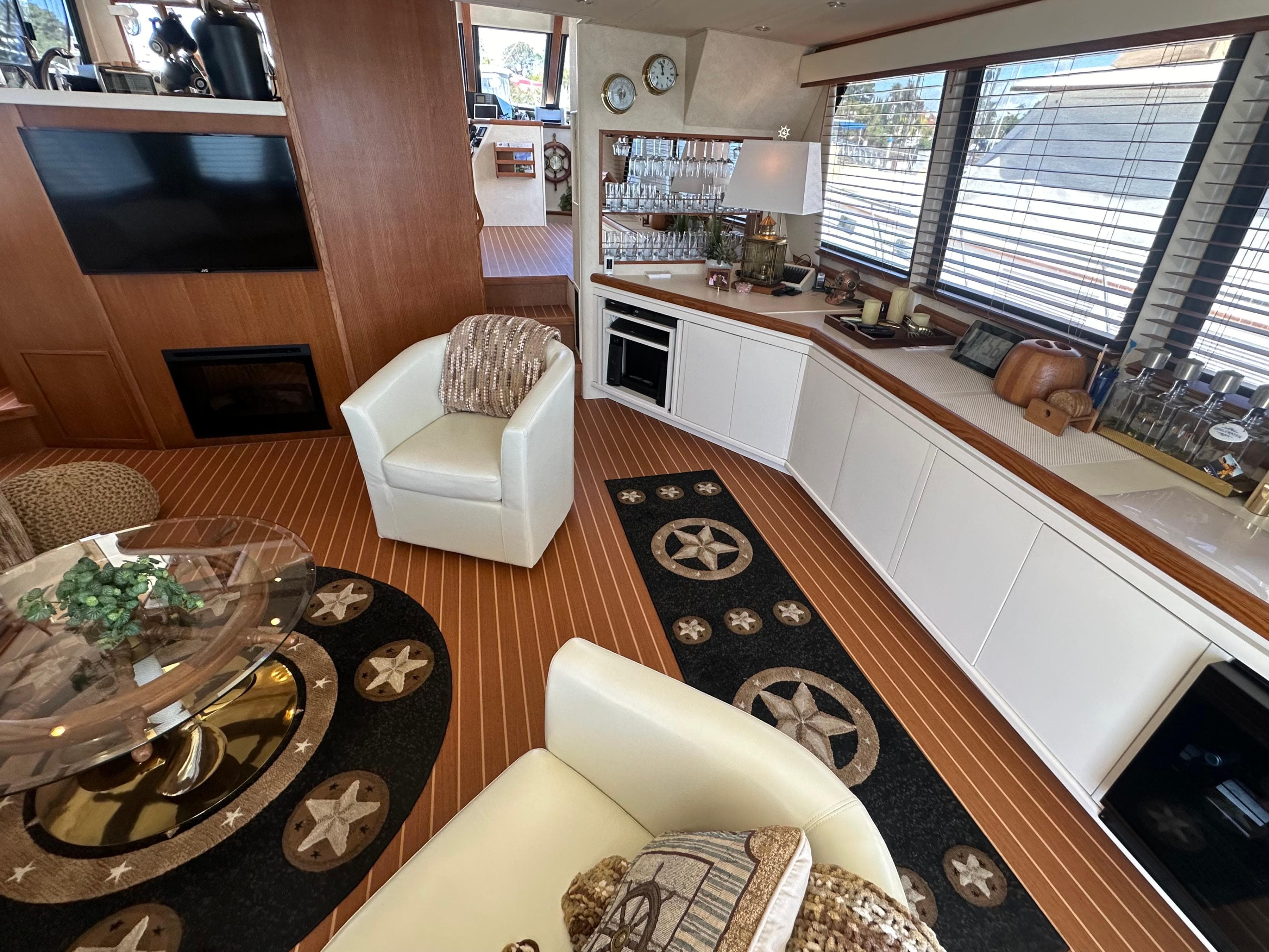 Interior of 1993 Tollycraft 57 Pilothouse yacht.