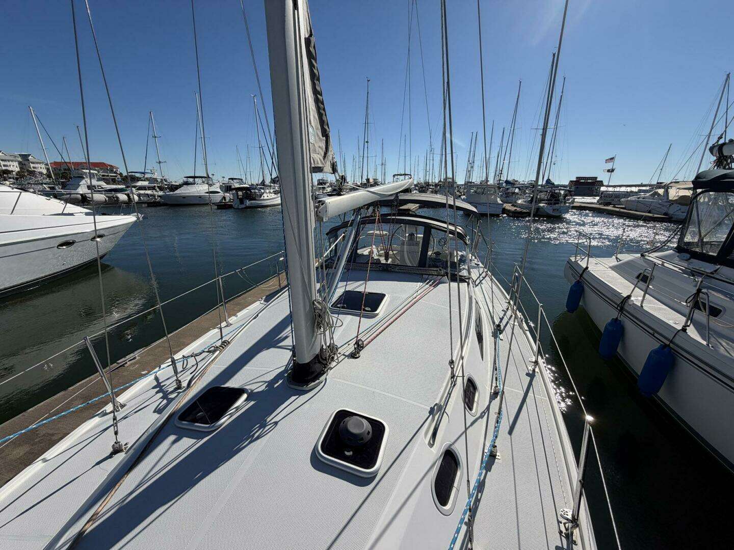 2001 Catalina 36 MkII - Image 14