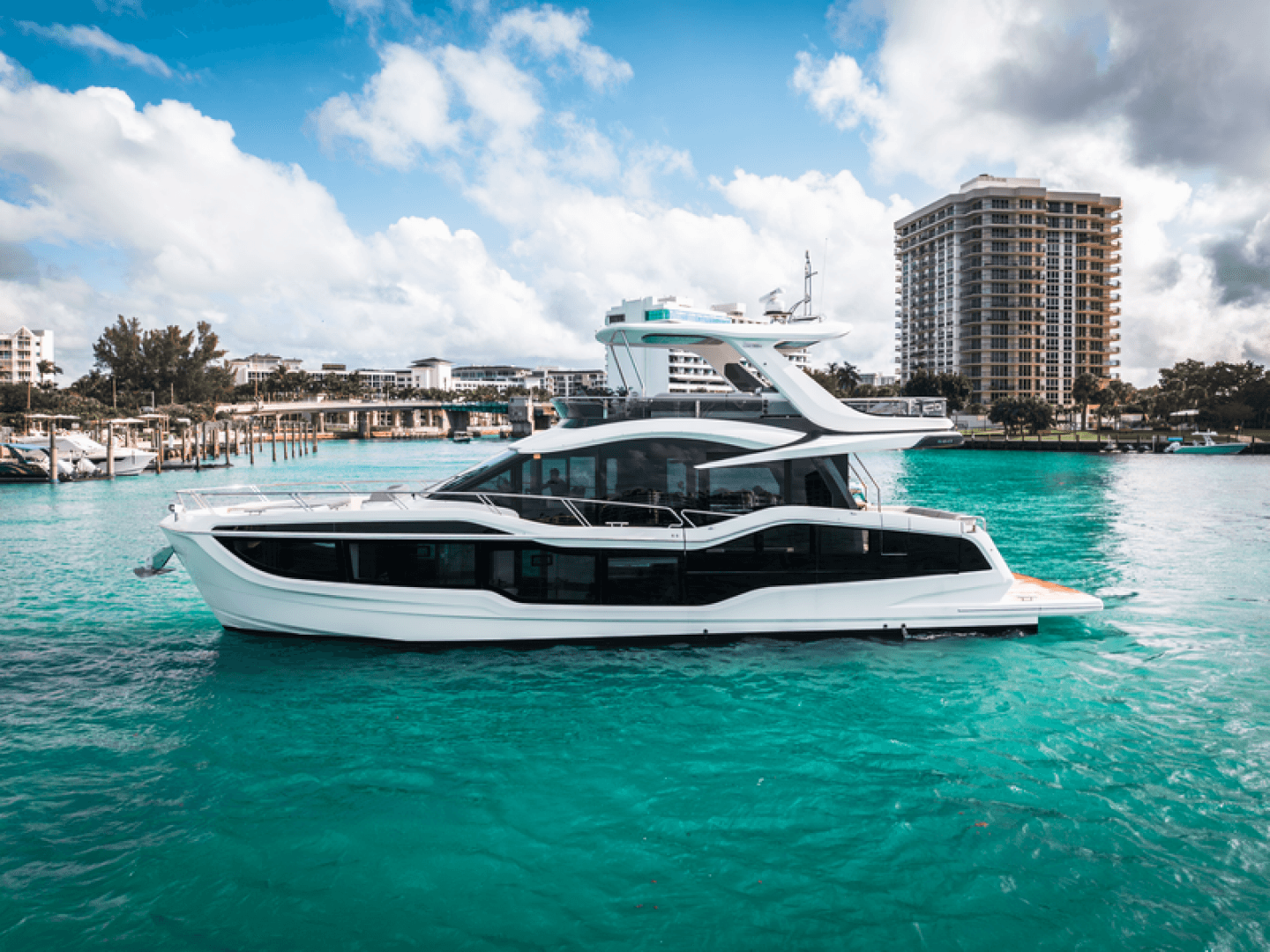 2024 Galeon 560 FLY - Image 7
