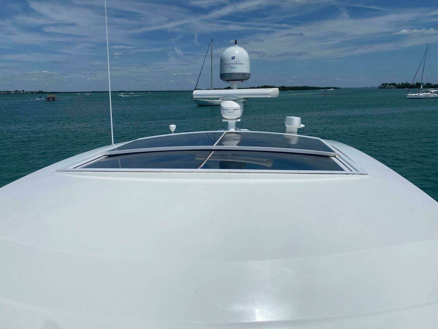2012 Cruisers Yachts 48 Cantius - Image 7