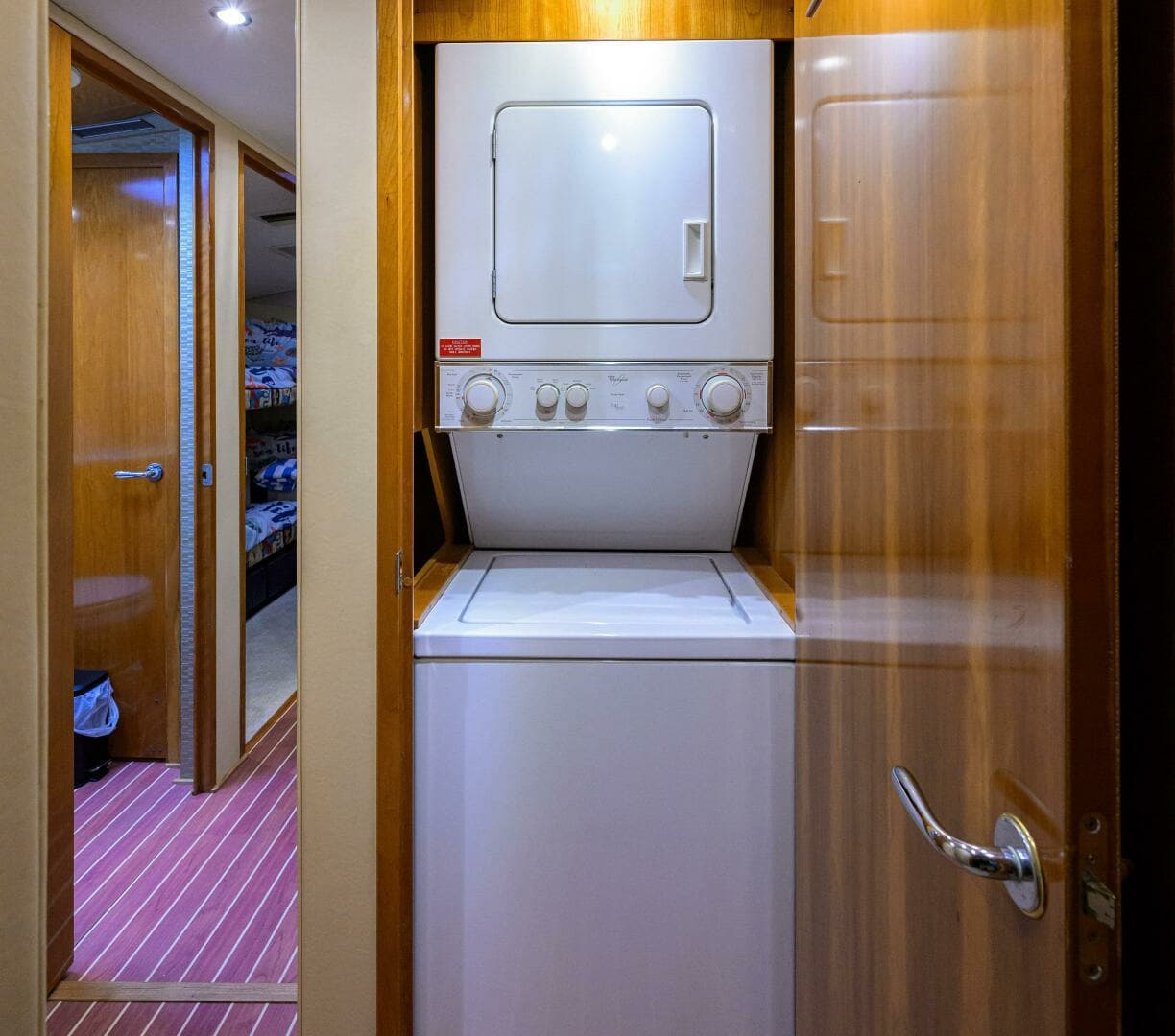 2001 Hatteras Convertible - Image 33