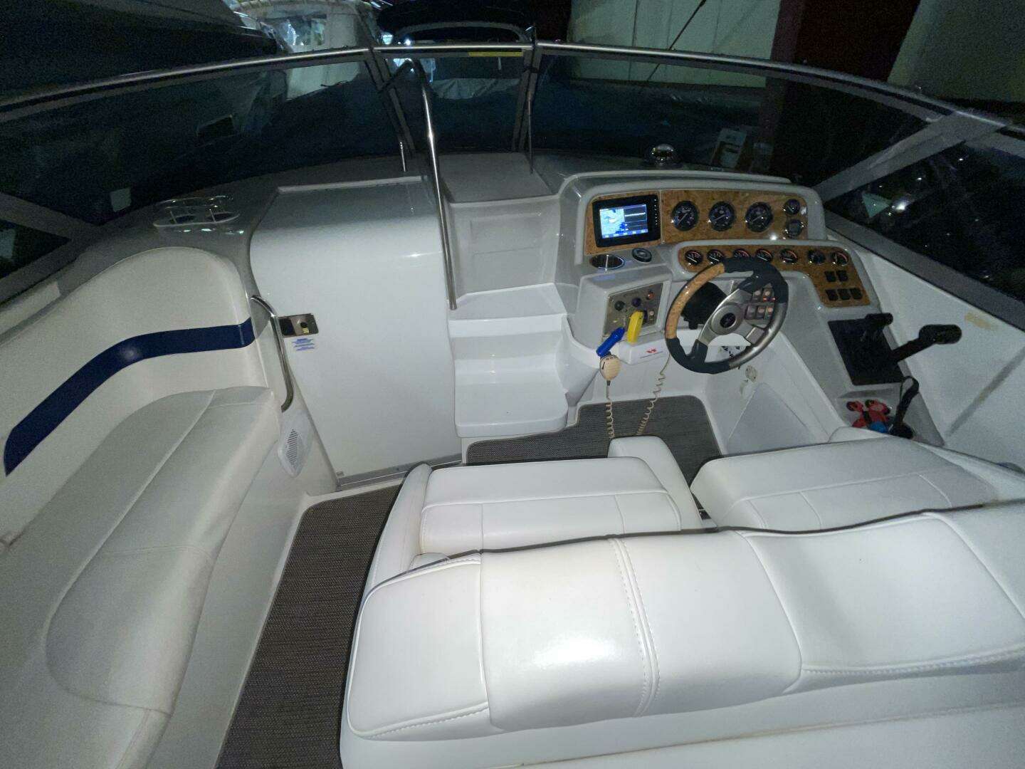 2006 Formula 280 SS - Image 28