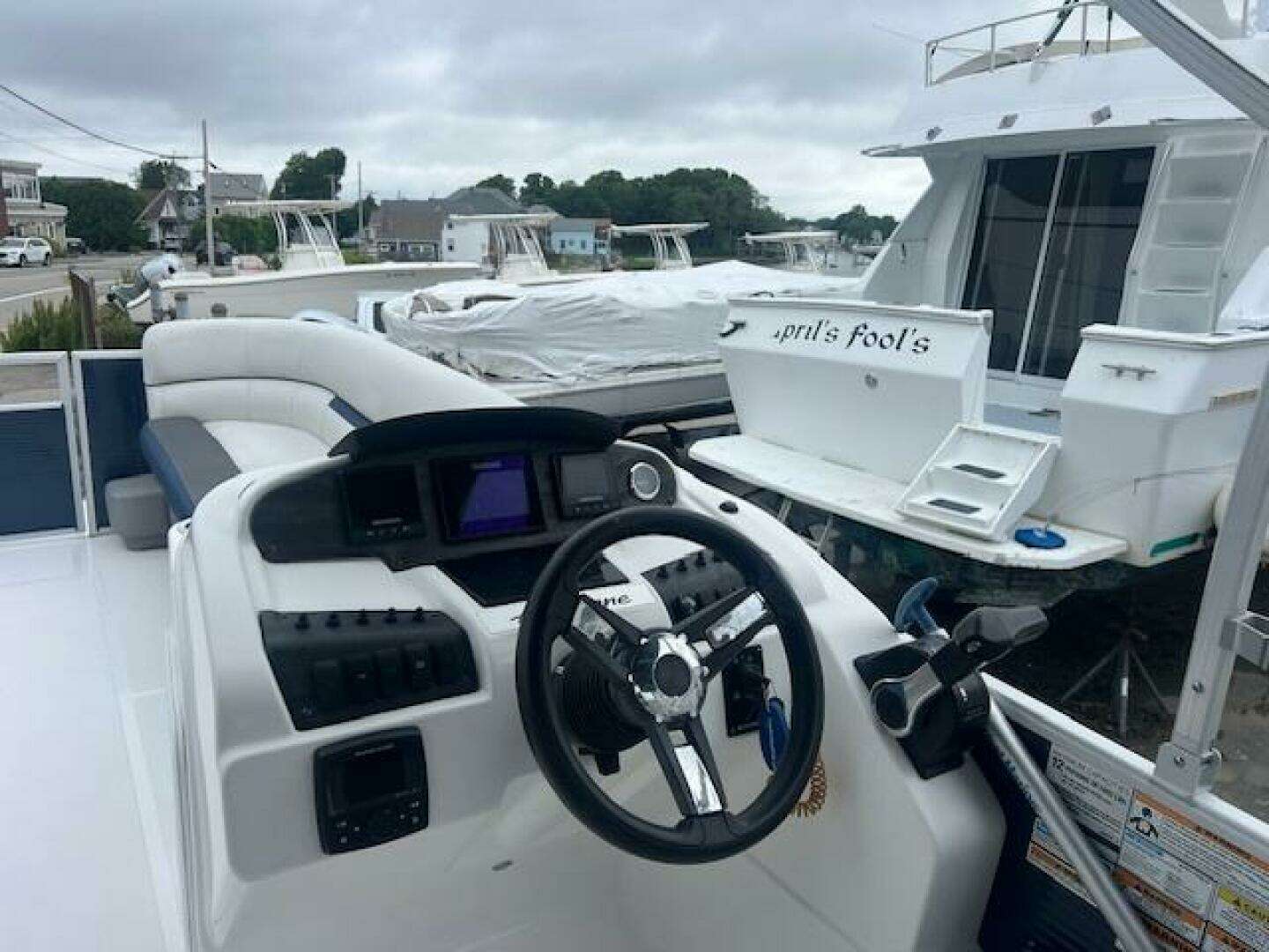2021 Hurricane Fundeck - Image 10