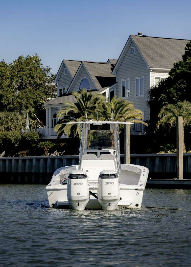 2022 Conch 27CC - Image 6