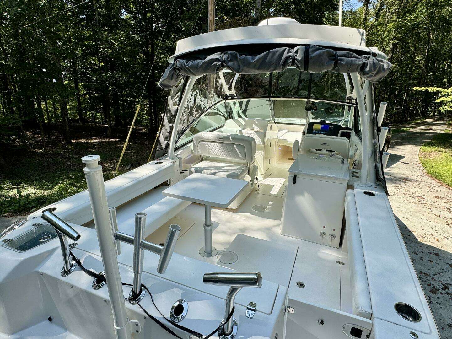 2022 Cobia 280 DC - Image 29