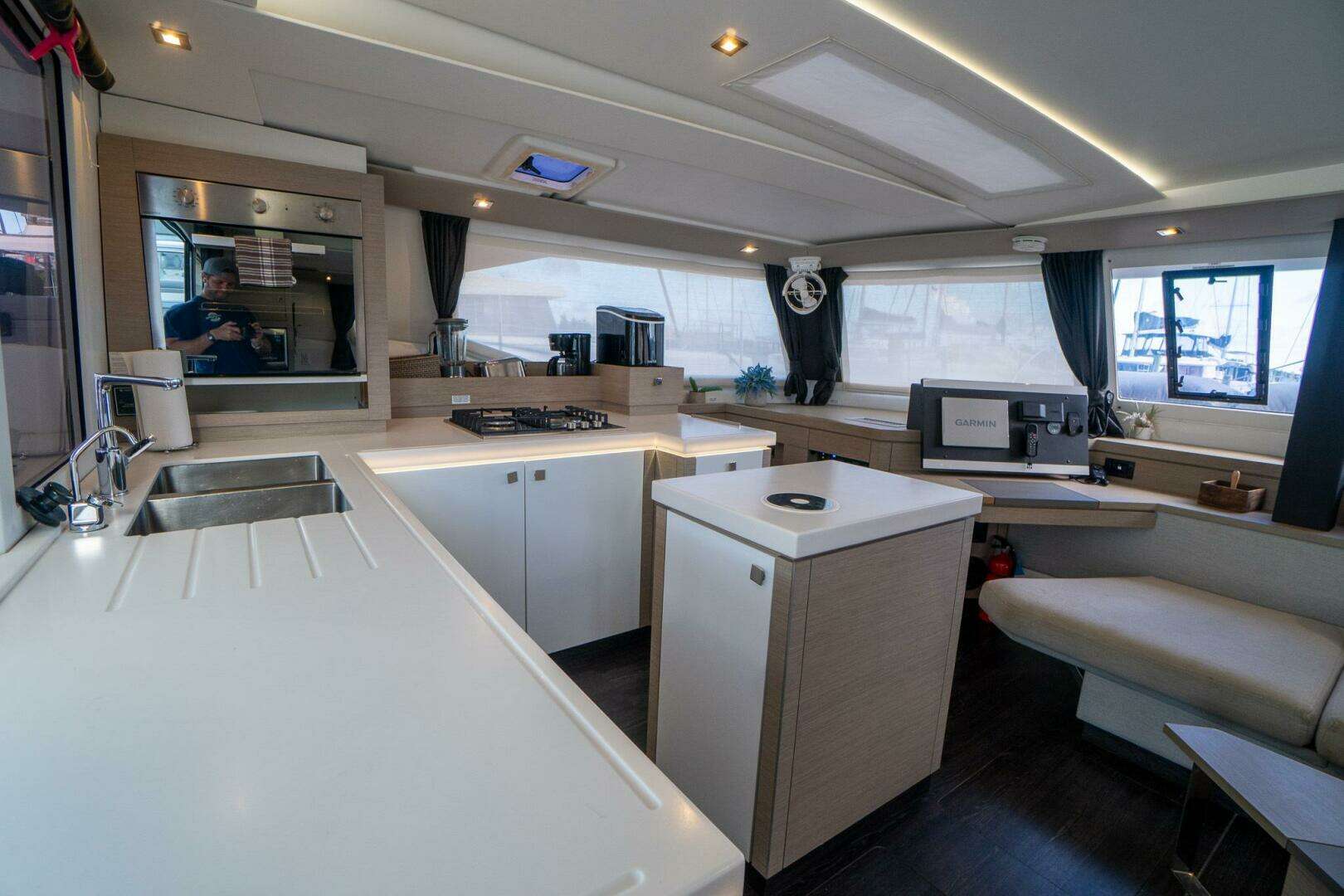 2020 Fountaine Pajot — - Image 44