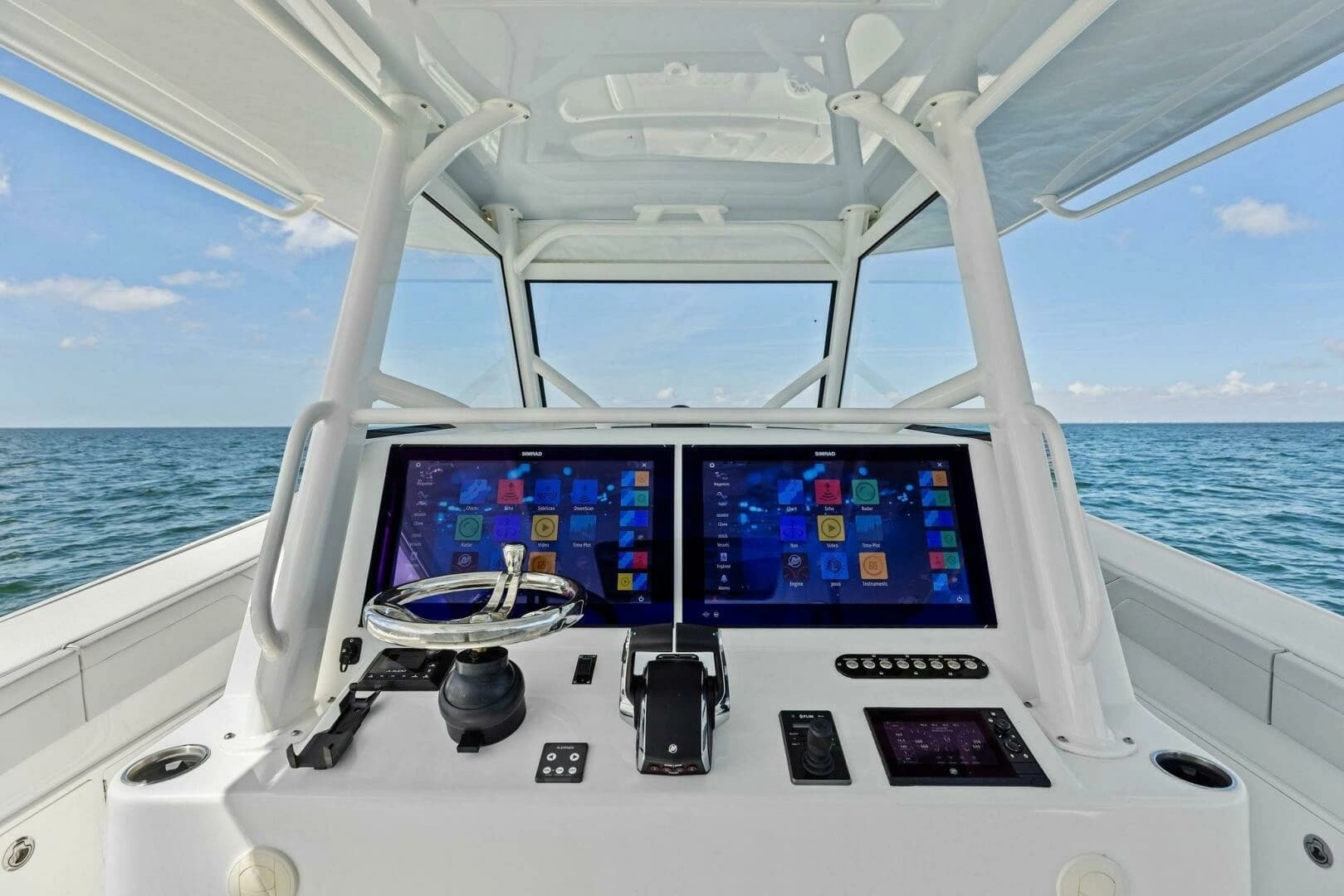 2024 Yellowfin 42 Offshore - Image 9