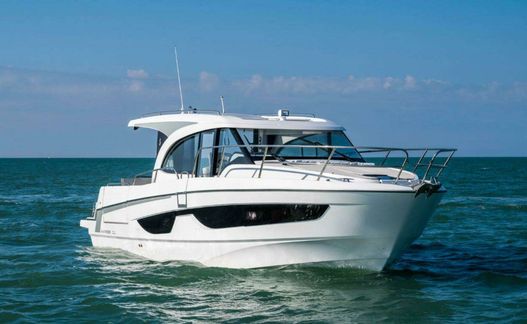 2026 Beneteau Antares 11 - Image 5