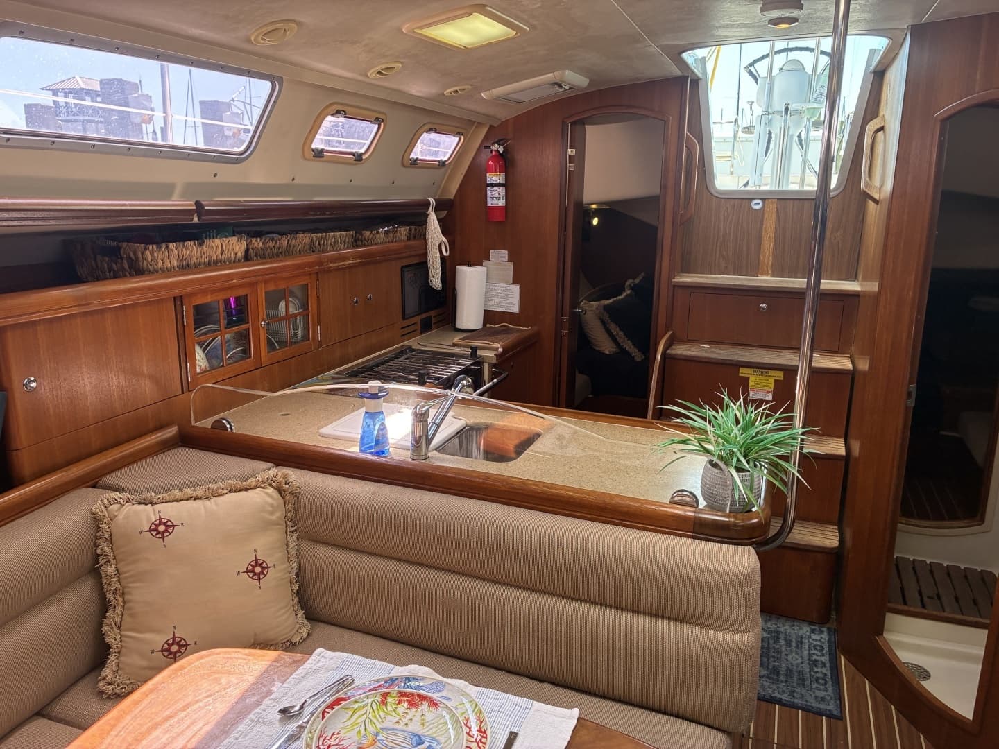 2008 Hunter 38 - Image 26