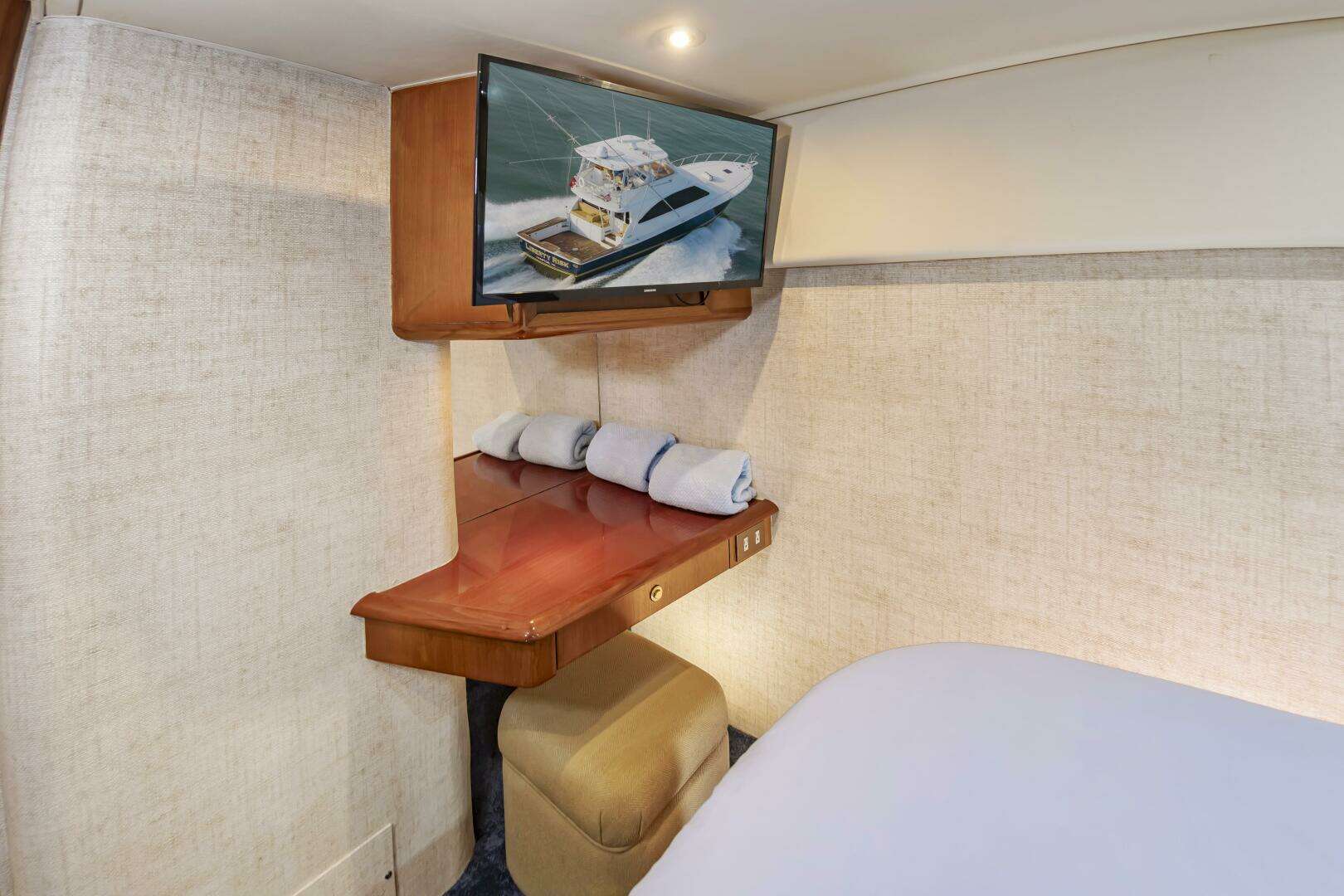 2001 Ocean Yachts 52 SUPER SPORT - Image 53