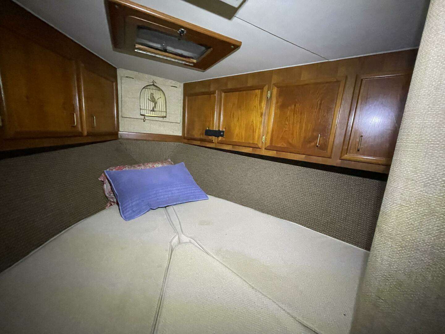 1986 Egg Harbor 40 Motor Yacht - Image 45