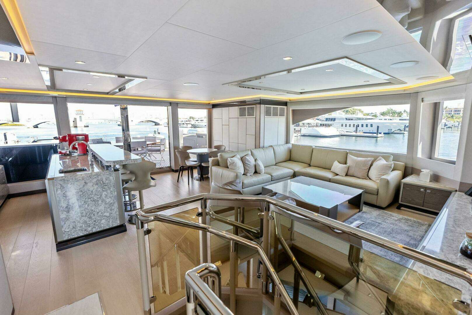 2024 Ocean Alexander 35 Revolution - Image 31