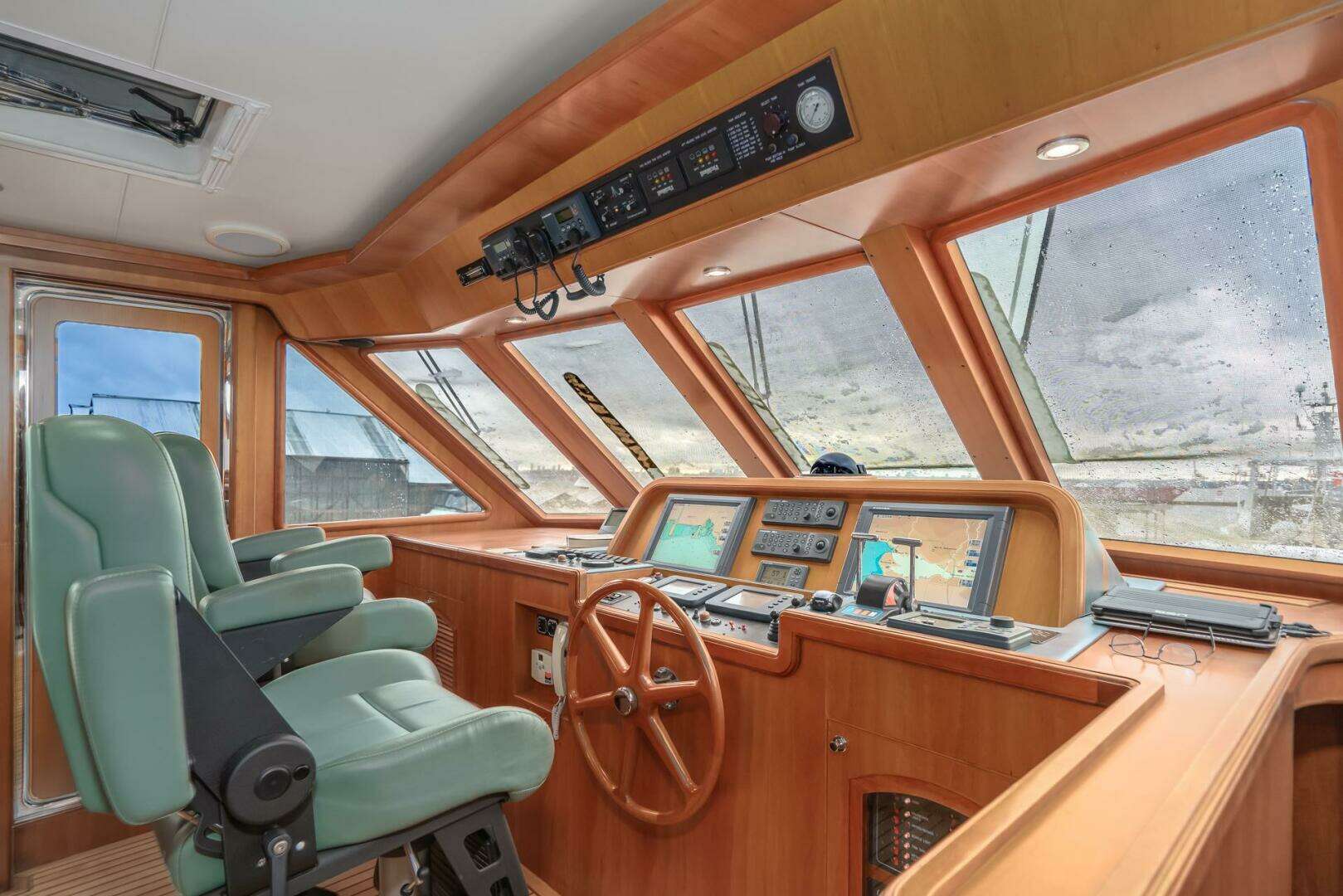 2005 President Skylounge - Image 33