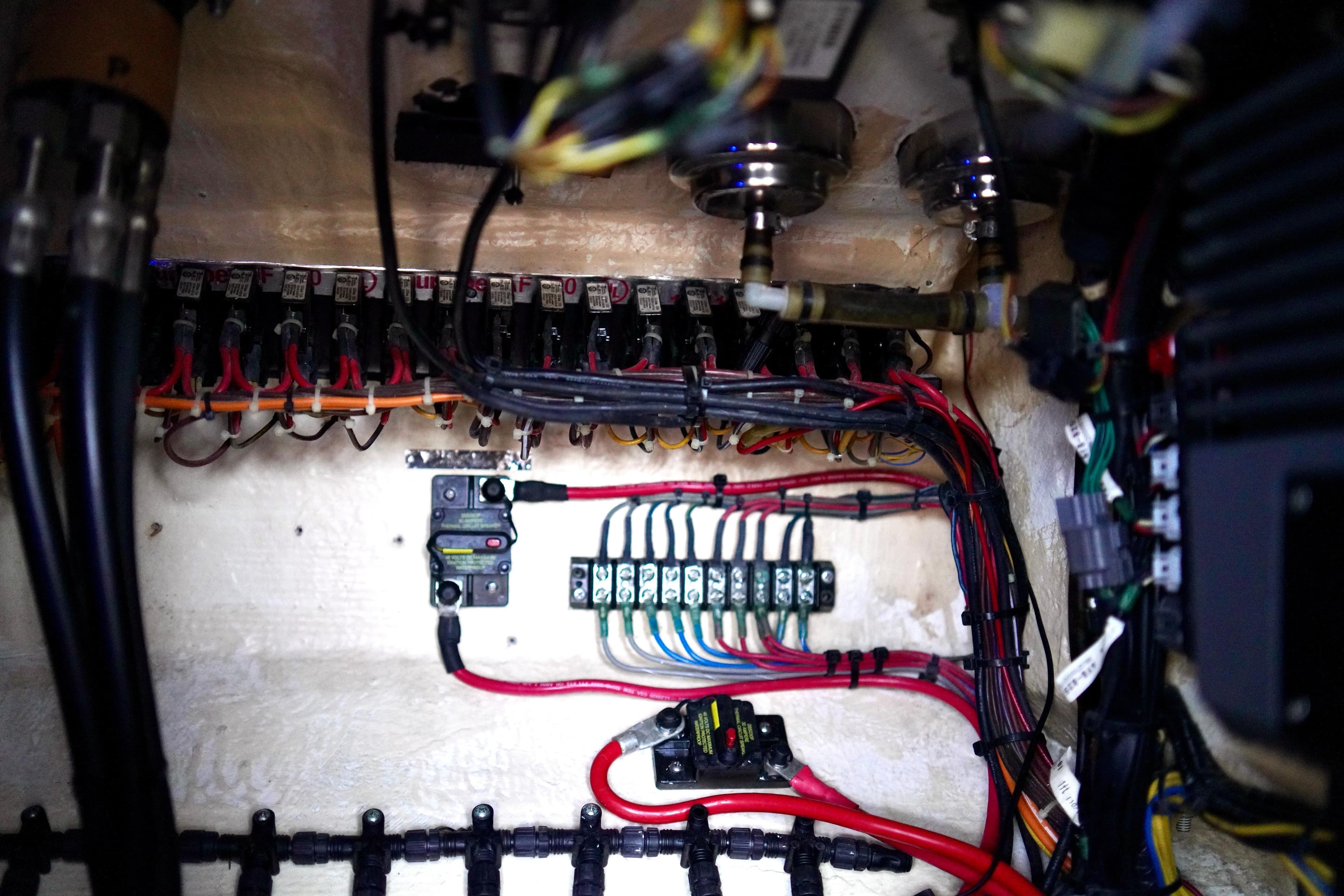 Electrical wiring system inside a 2019 Invincible 36 Open Fisherman boat.