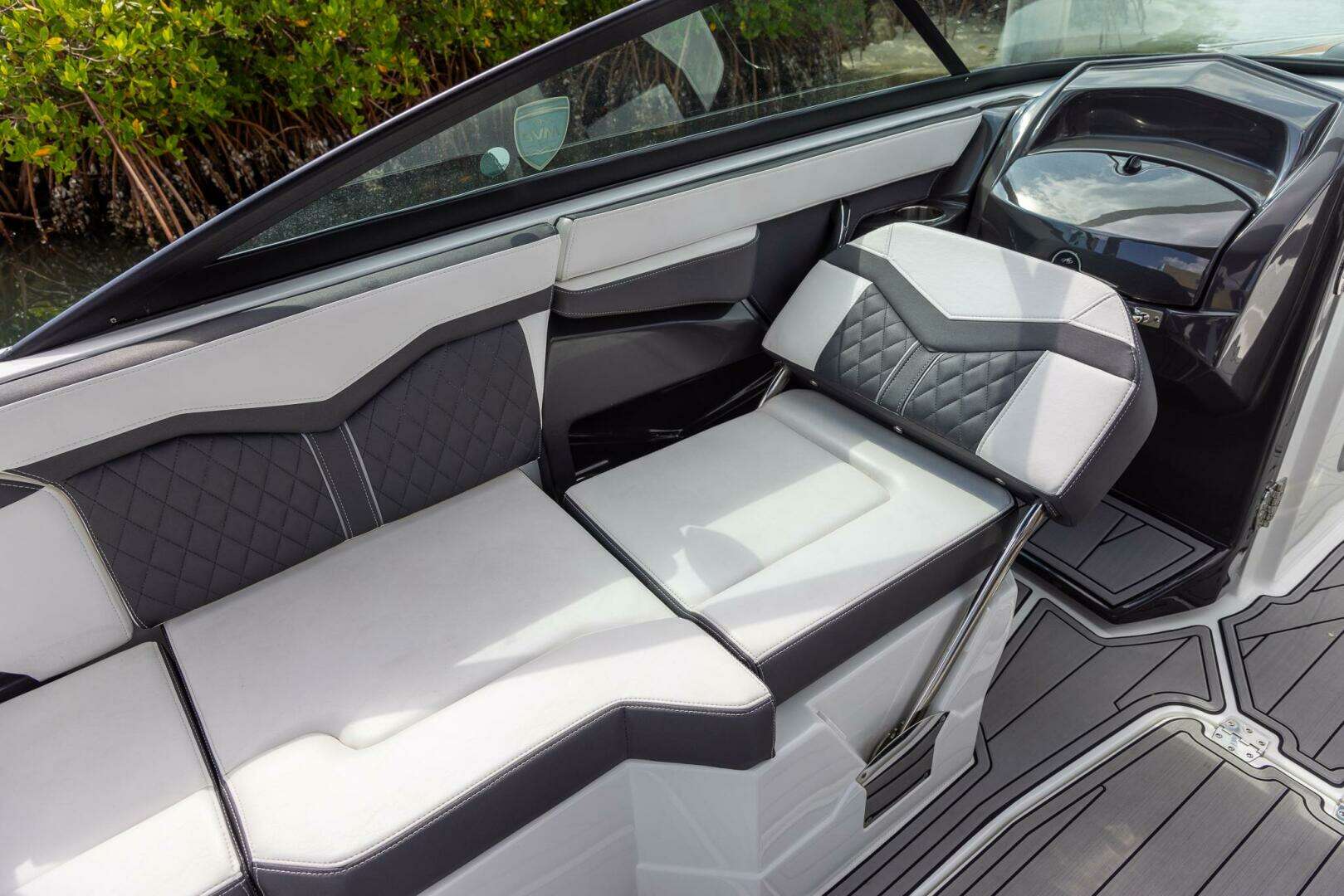 2023 Monterey 255SS Super Sport - Image 26