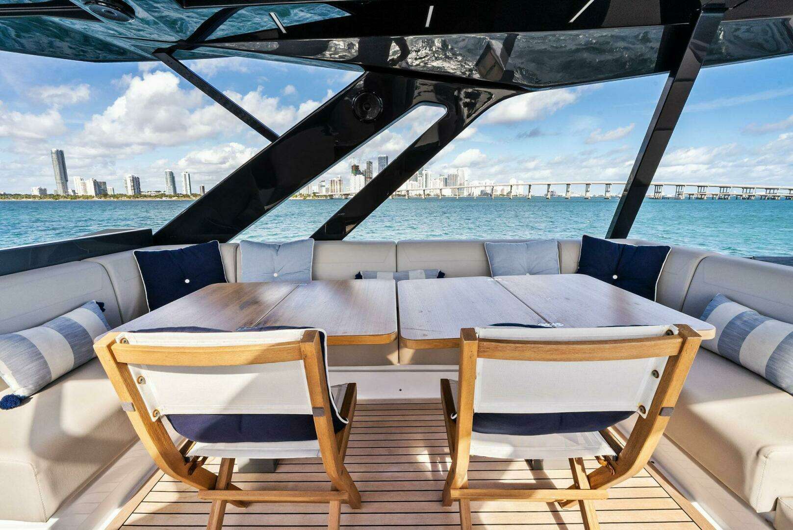 2024 Ferretti Yachts 720 - Image 41