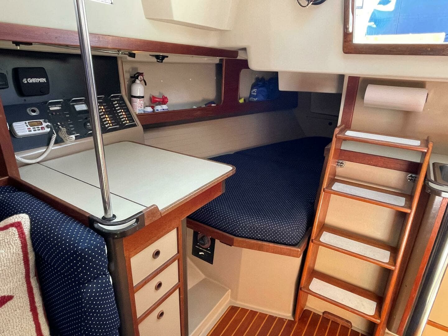 1984 C&C 35 Mk III - Image 18