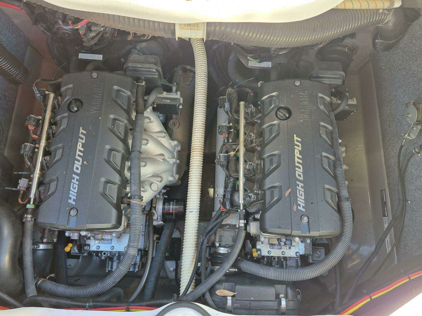 2011 Yamaha Boats 242 Limited S - Image 50