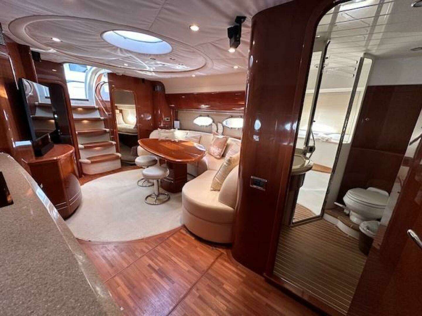 2006 Viking Princess 58V - Image 28