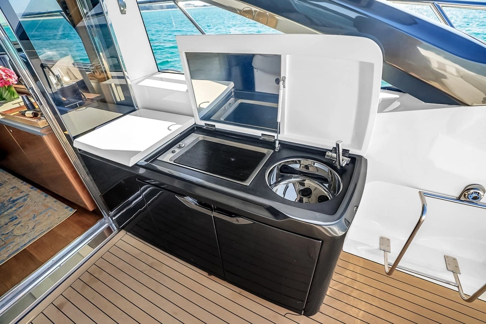 2016 Princess V58 - Image 57