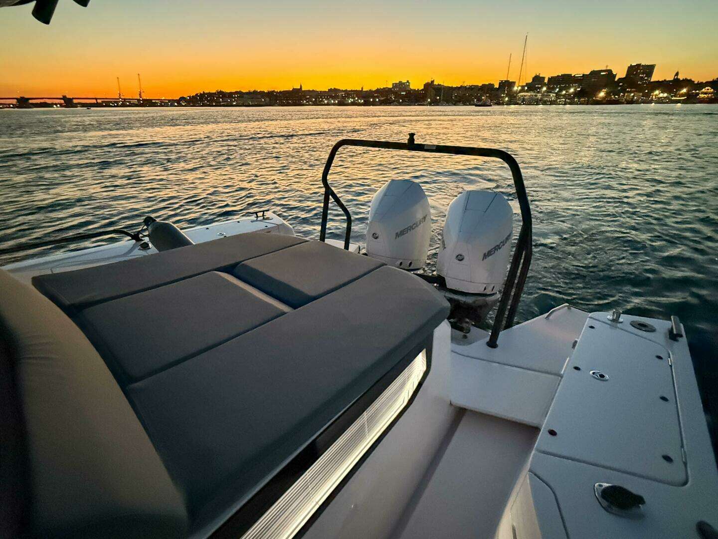 2022 Axopar 37 XC Cross Cabin - Image 11