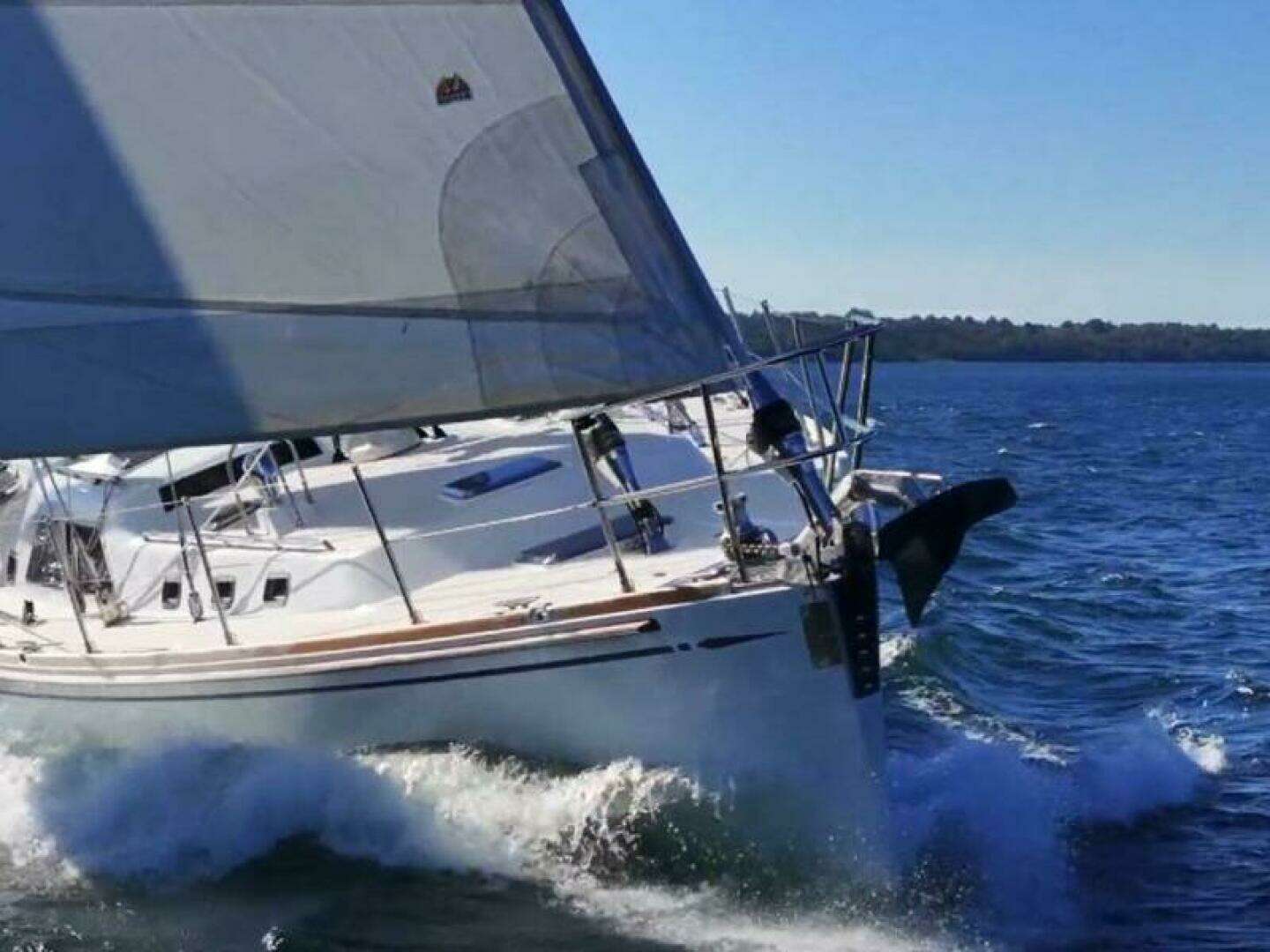 2011 Hylas 70 - Image 3