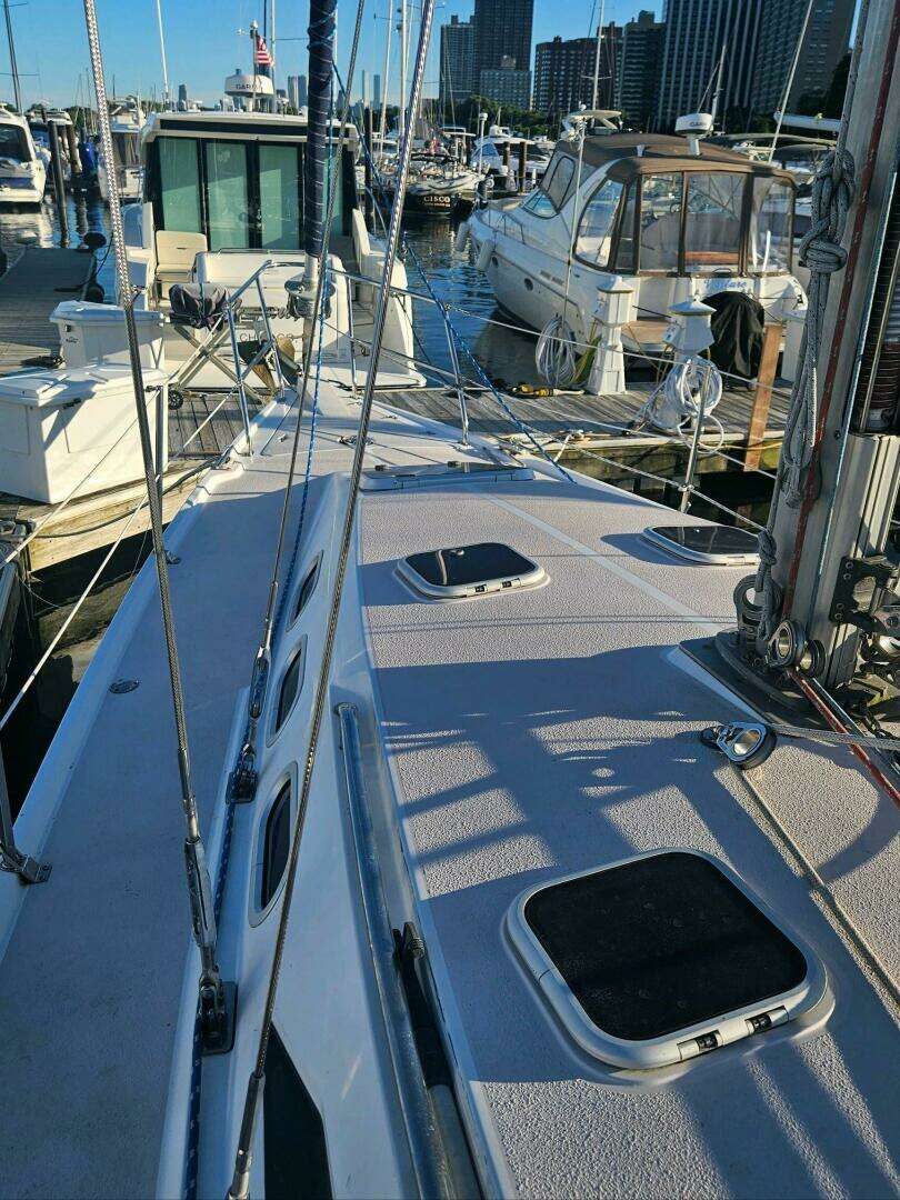 2001 Catalina 380 - Image 6