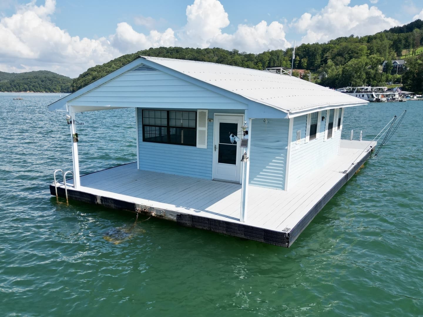 1978 Custom 18 x 24 Off-Grid Floating Cabin Approx 385sqft - Image 13