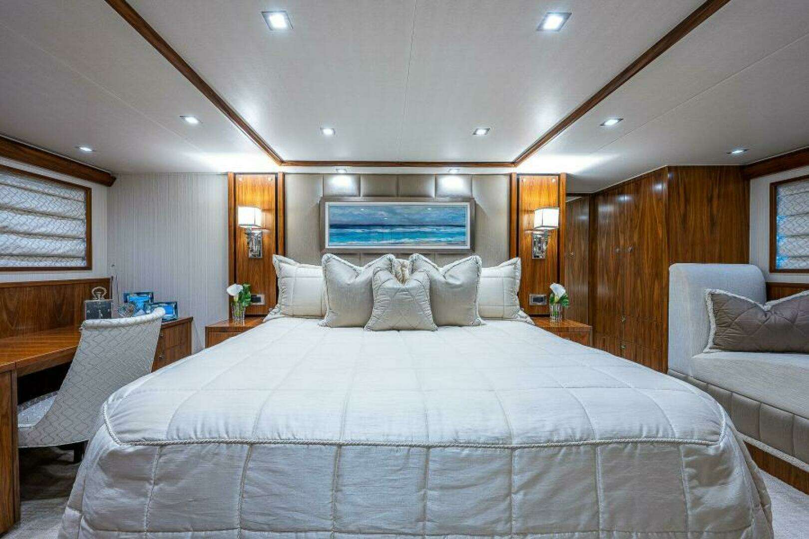 2017 Viking 75 Motoryacht - Image 14