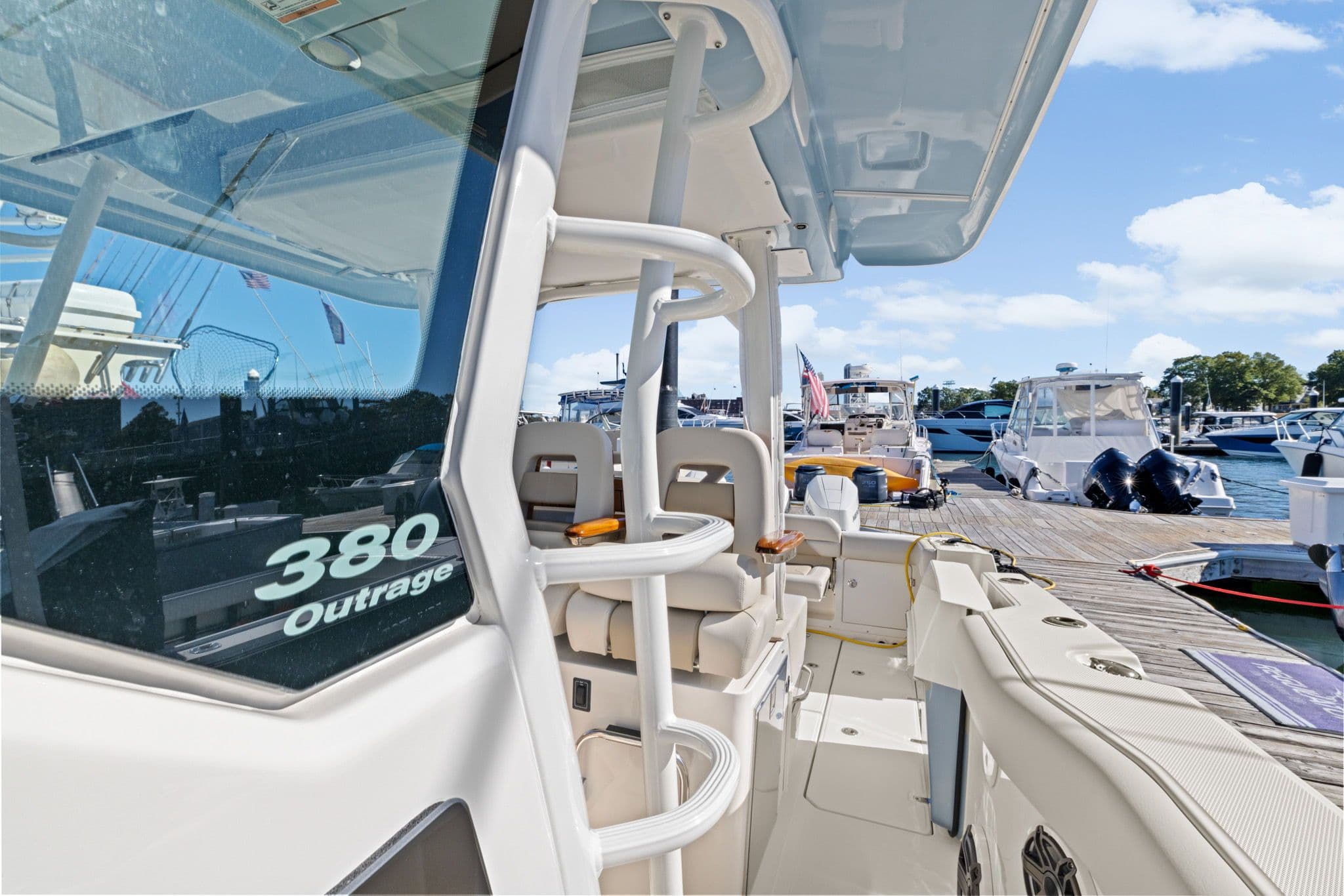 2024 Boston Whaler 380 Outrage - 37