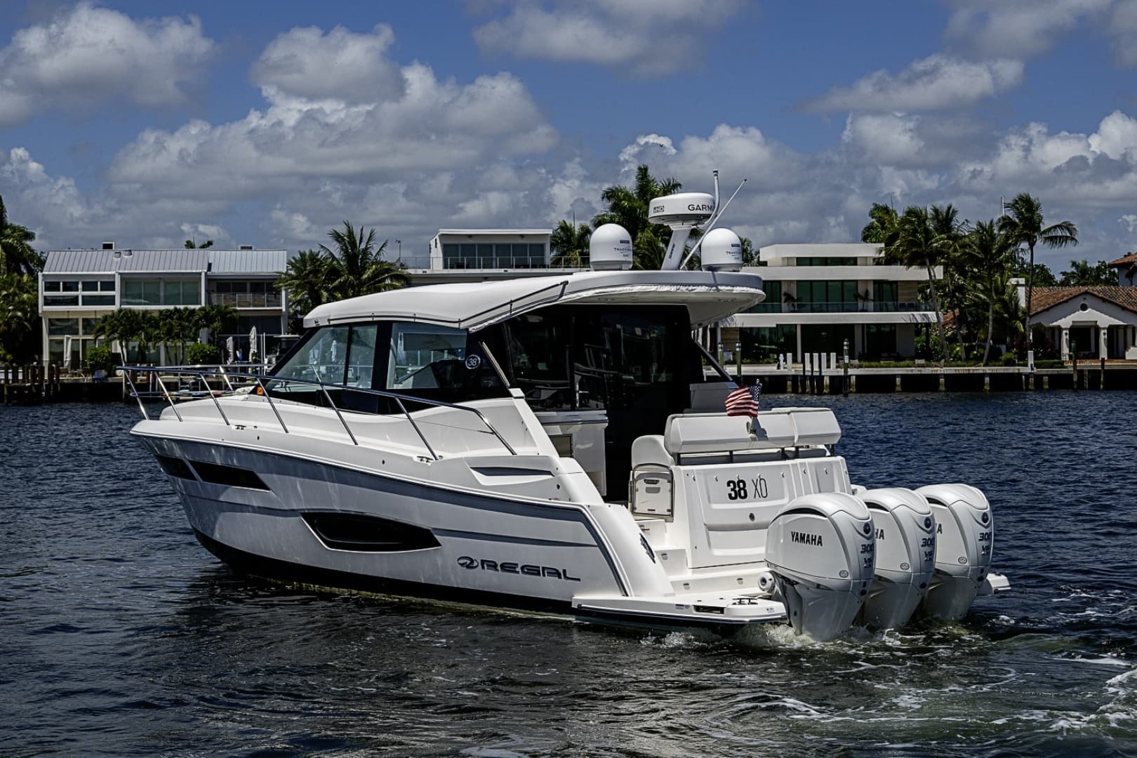 2025 Regal 38 XO - Image 4