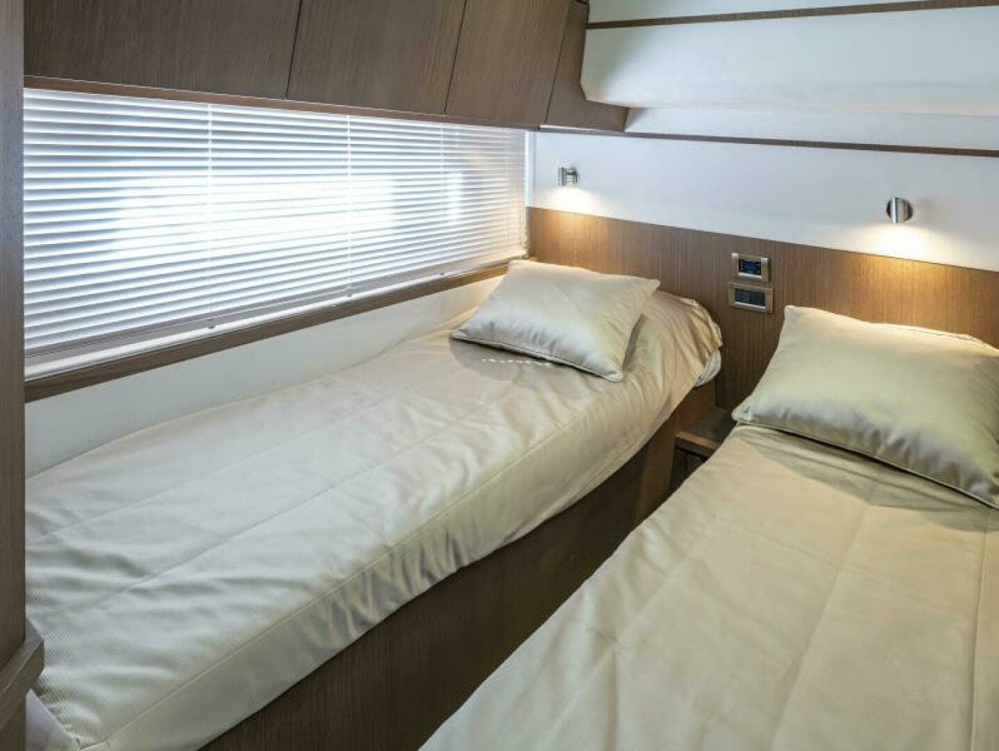 2020 Galeon 550 Fly - Image 35