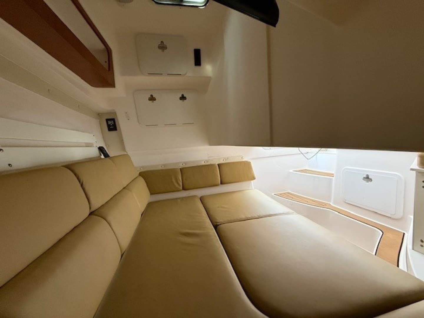 2015 Edgewater 280 CX - Image 17