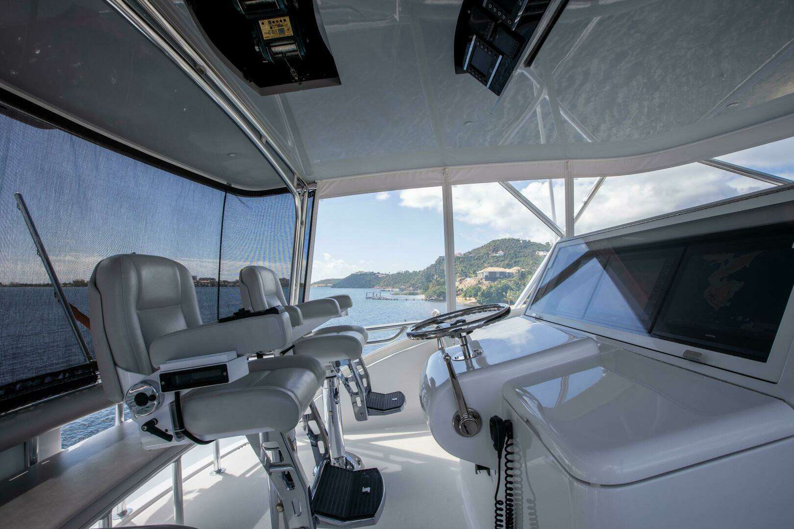 2016 Hatteras GT63 - Image 73