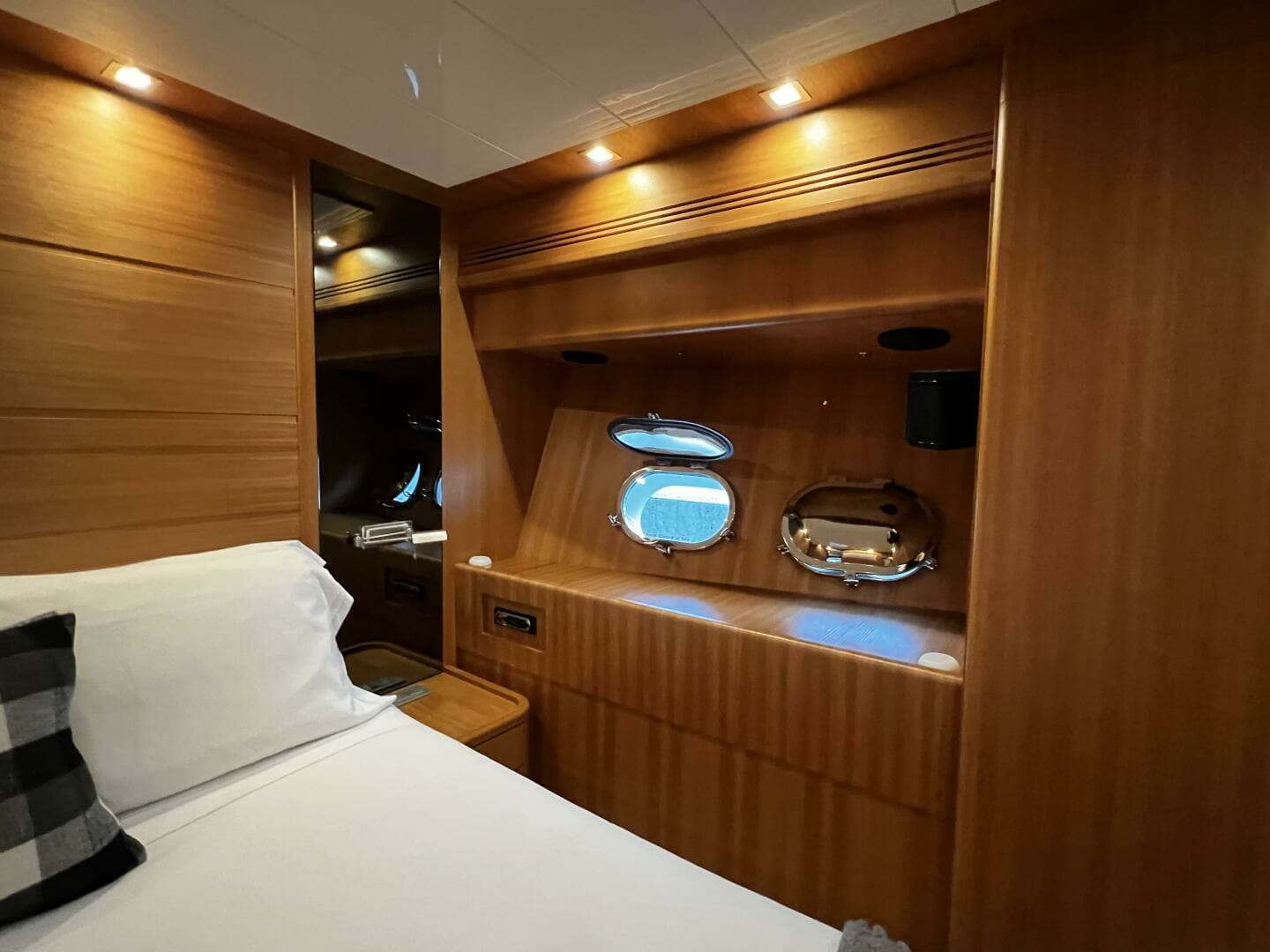2006 Sanlorenzo SL72 - Image 14