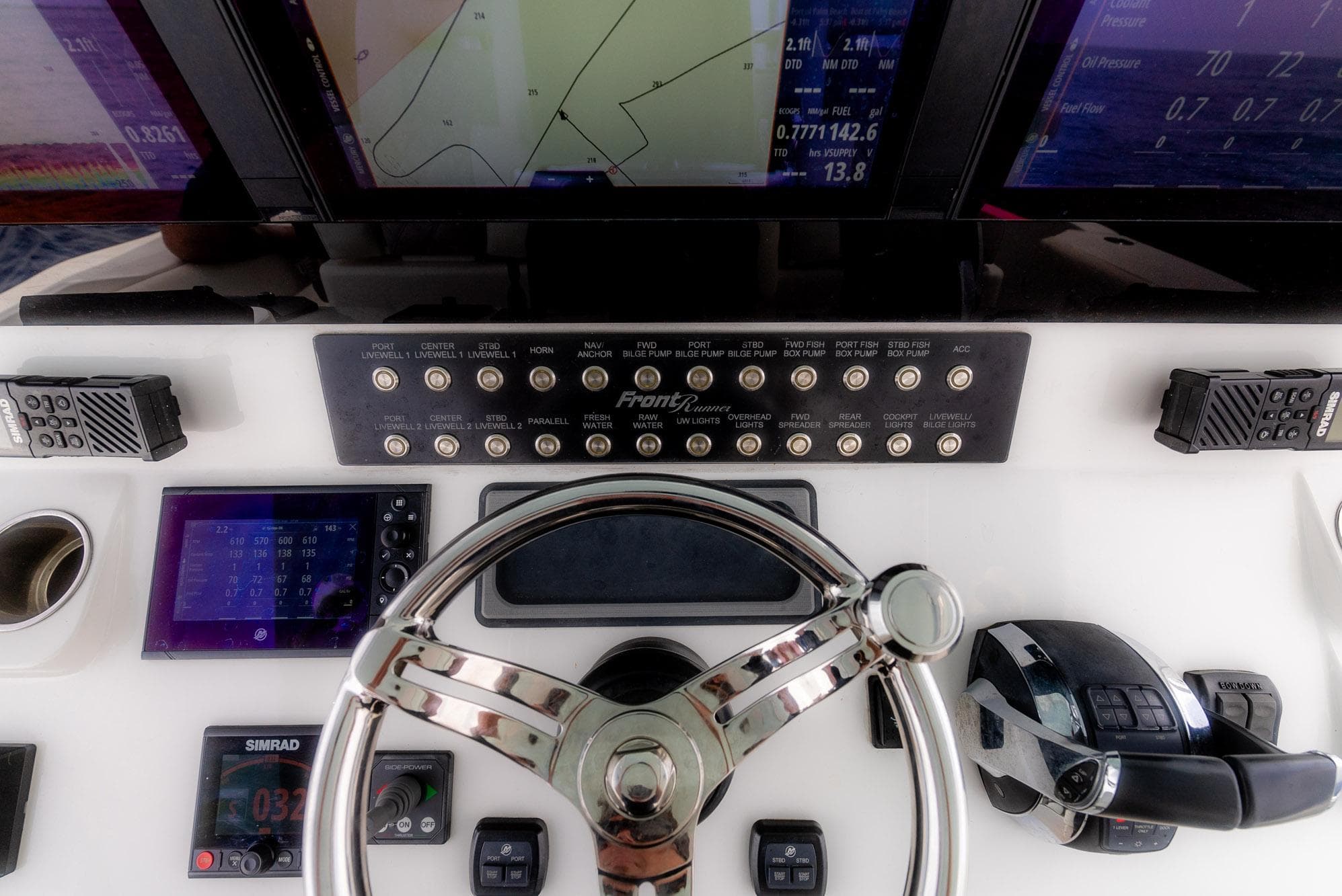 2021 Front Runner 39 Center Console dashboard with advanced navigation and control systems.