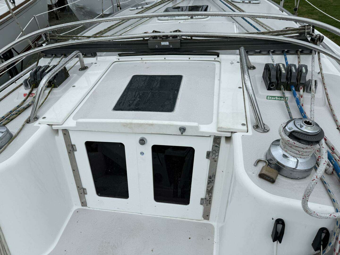 2001 Catalina 380 - Image 14