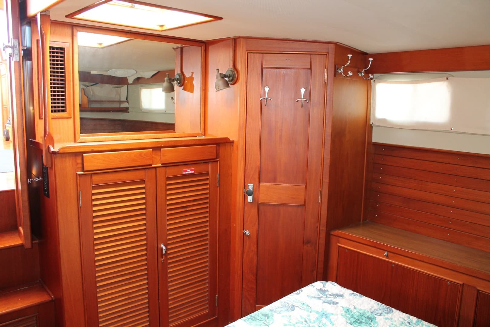 1987 Grand Banks — - Image 29