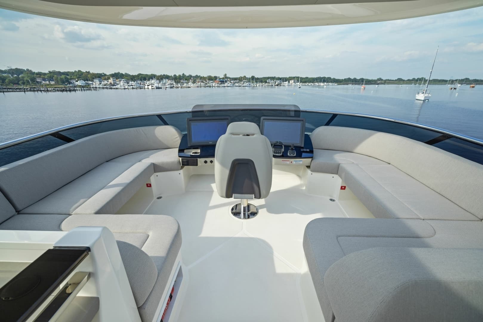 2024 Absolute Navetta 64 - Image 96