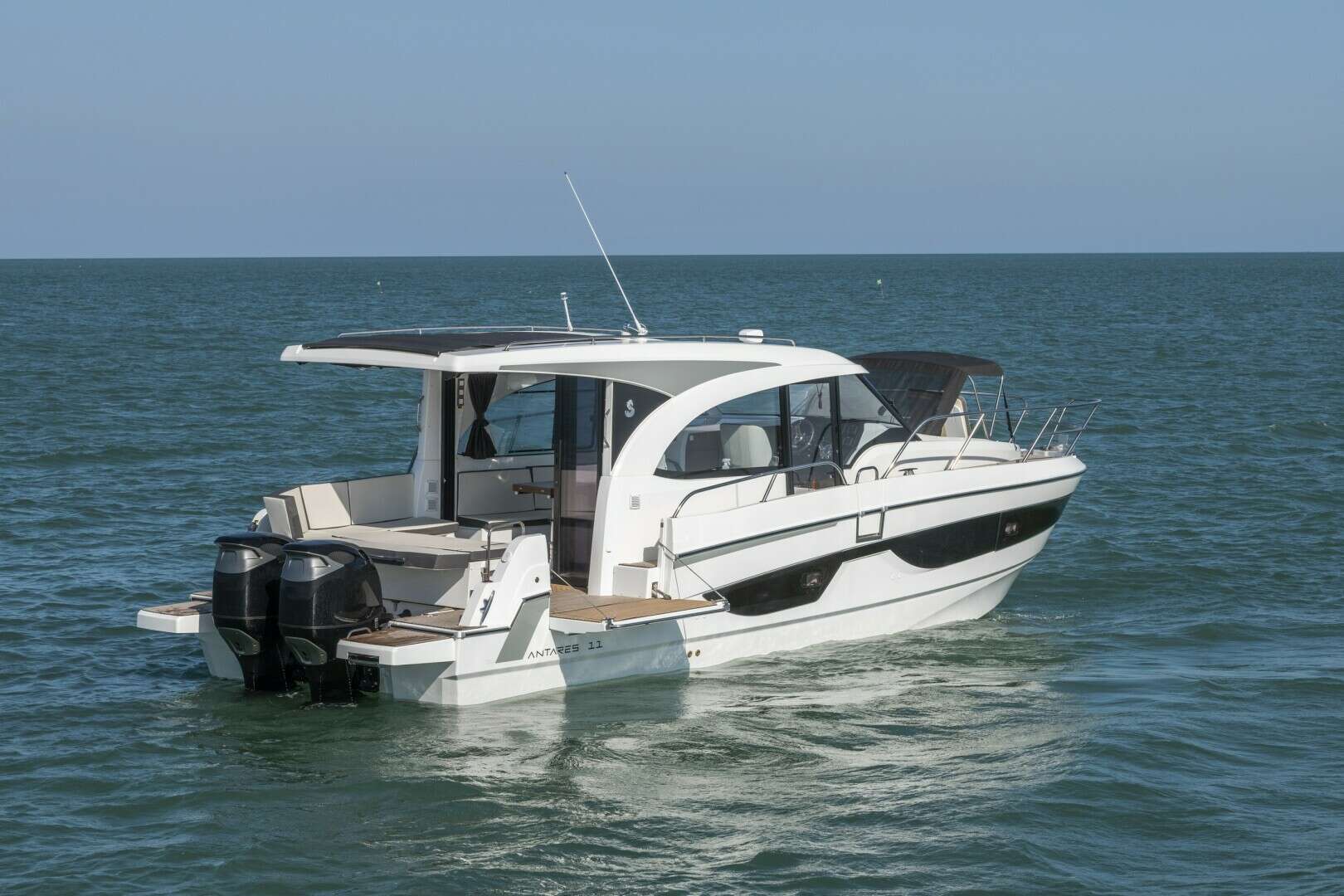 2026 Beneteau Antares 11 Softtop - Image 2