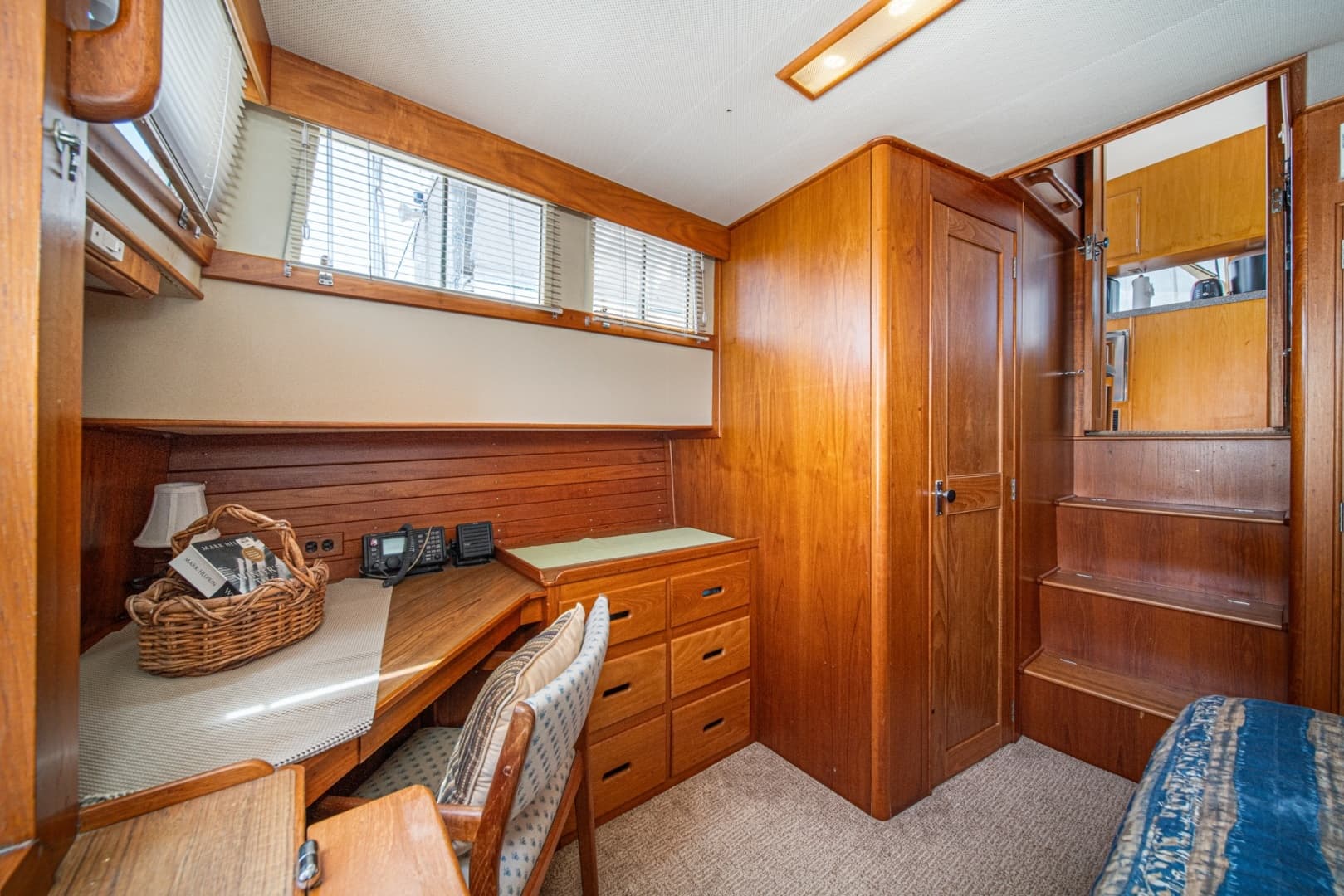 1987 Grand Banks 47 motoryacht - Image 61