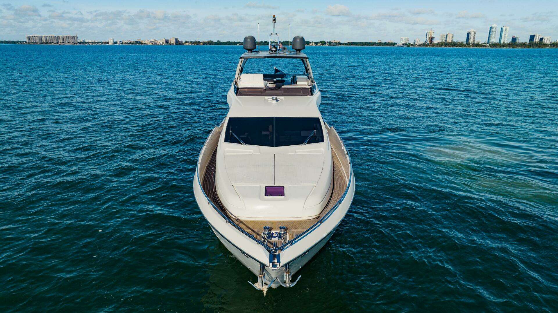 2017 Ferretti Yachts 750 - Image 15