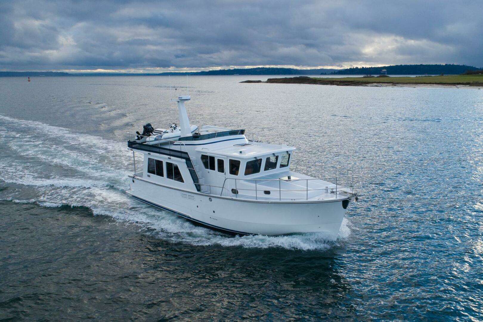 2026 Helmsman Trawlers 43E Pilothouse - Image 8