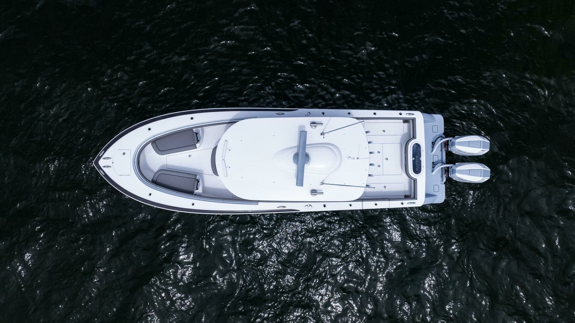 2025 Valhalla Boatworks V33 Center Console - Image 2