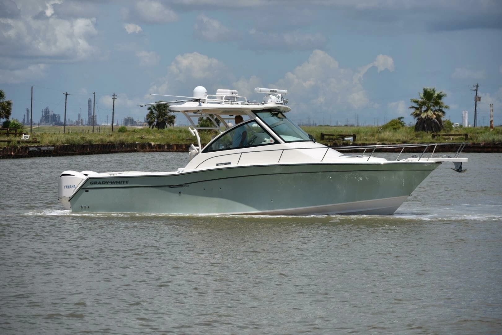 2016 Grady-White 330 Express - Image 57