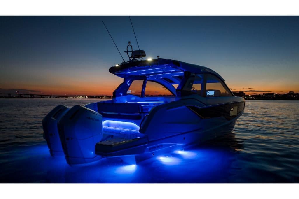 2023-Galeon-375-GTO-MarineMax