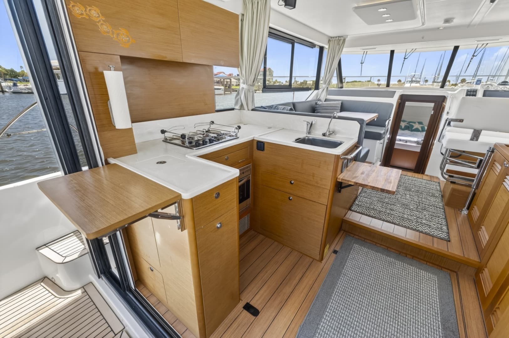 2022 Beneteau Swift Trawler 41 Fly - Image 6
