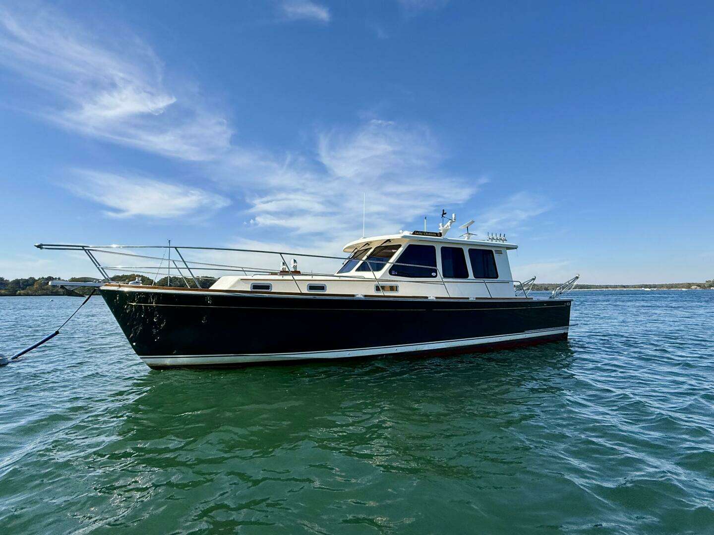 2006 Sabre 42 Sedan - Image 2