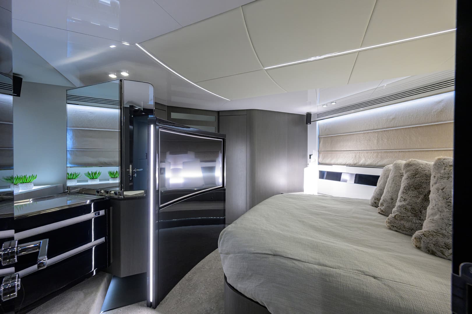 2019 Azimut S7 - Image 90